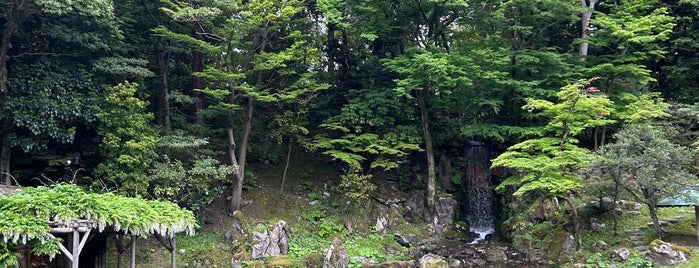 Hisagoike Pond is one of Ishikawa.