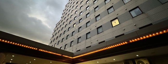 Hotel Alpha-1 Niigata is one of สถานที่ที่ Masahiro ถูกใจ.