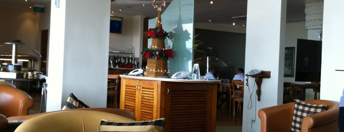 Sri Lankan Airlines Business Class Lounge is one of Tempat yang Disukai ENRIQUE.