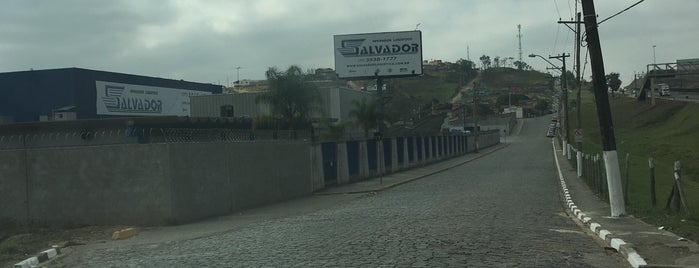 Salvador Logistica is one of Empresas 02.