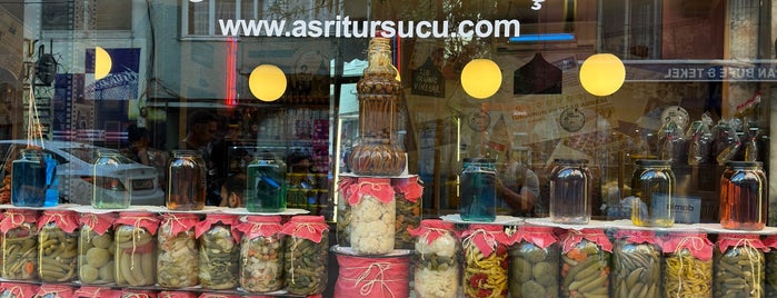 Asri Turşucu is one of Exploration of İstanbul #1.