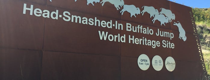 Head Smashed-in Buffalo Jump is one of Locais curtidos por Nydia.