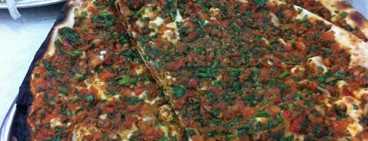 Öz Kilis Kebap ve Lahmacun Salonu is one of Istanbul.