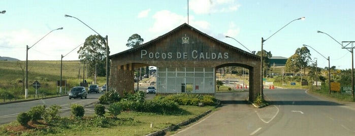 Poços de Caldas is one of Locais curtidos por Bruno.
