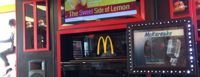 McDonald's is one of Lieux qui ont plu à SilverFox.