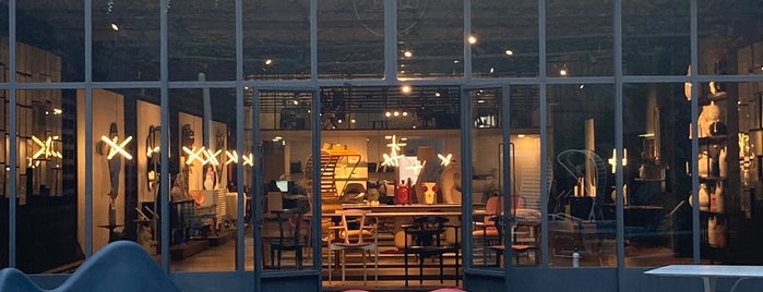 BD Barcelona Design Gallery is one of design^concept.