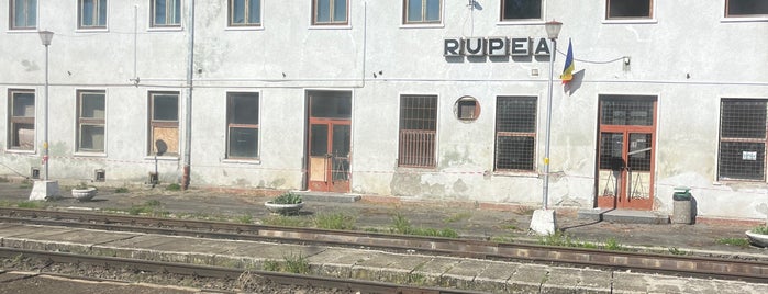 Gara Rupea is one of Railroad Depots, Yards, and Museums.
