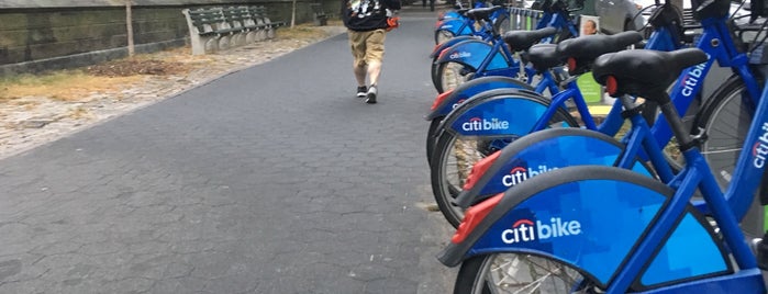 Citi Bike - Central Park N is one of Central Park🗽.