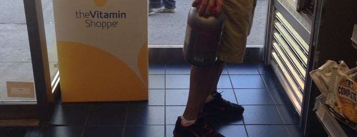 The Vitamin Shoppe is one of Lauren'in Beğendiği Mekanlar.