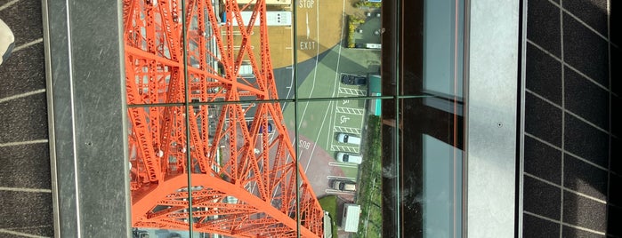 Main Deck is one of Tokyo.