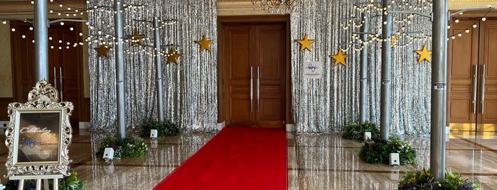 Indera Kayangan Ballroom, The Empire Hotel is one of Posti che sono piaciuti a S.