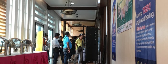 La Piazza Hotel & Convention Center is one of Legazpi.