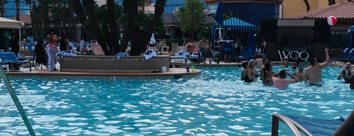 Rio Swimming Pool (Voodoo Beach) is one of #Vegas Badges.