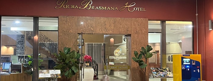 Putra Brasmana Hotel is one of more checkin.