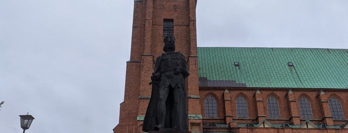 Pomnik Bolesława Chrobrego is one of All-time favorites in Poland.