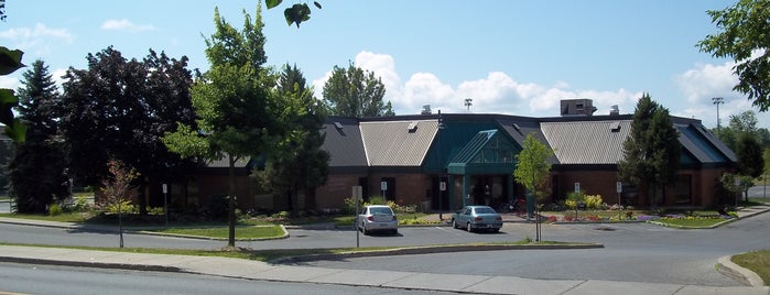 Bibliothèque de L'Île-Bizard is one of Nos bibliothèques.