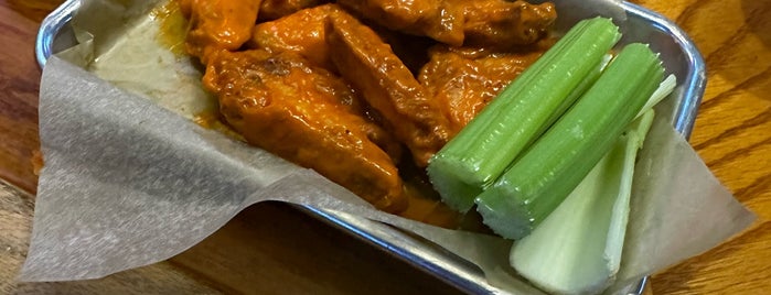 Buffalo Wild Wings is one of The 9 Best Places for Boneless Wings in Orlando.