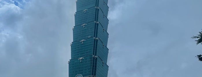 Taipei 101 接駁車候車處 is one of Taipei Trip.