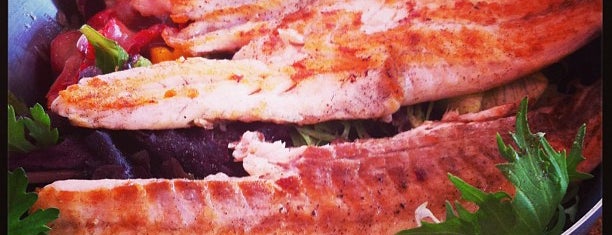 Dardenia Fish & Bread is one of ist..