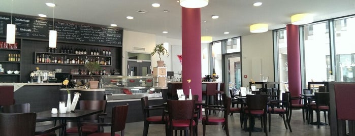 Cafe Si is one of Essen & Trinken rund ums MfN.