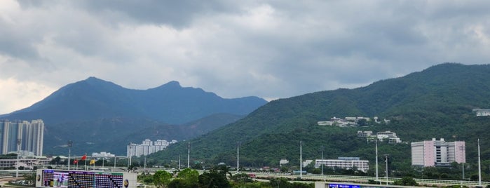 沙田競馬場 is one of Hong Kong.