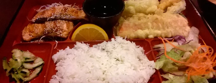 Sushi.com is one of Tonyさんのお気に入りスポット.