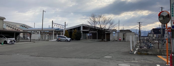 漆山駅 is one of 停車したことのある駅.