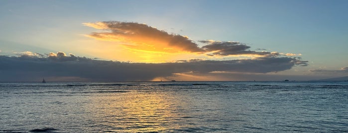 Sans Souci Beach is one of oahu spots.