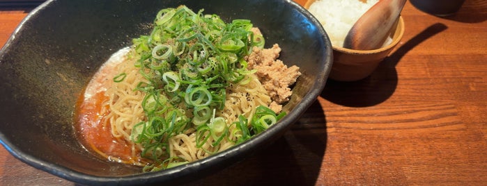 King-ken is one of 汁なし担々麺.