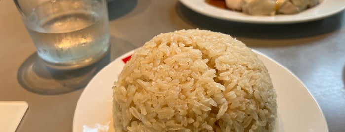 Wee Nam Kee Chicken Rice Japan Concept Shop is one of [todo] Tokyo.