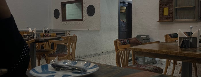 Tofareya is one of JEDDAH- cafes/restaurants.