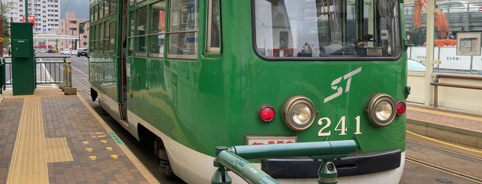 西線11条停留場 (SC07) is one of Tram.