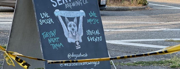 West Seattle Brewing Co. is one of Lieux qui ont plu à Doug.