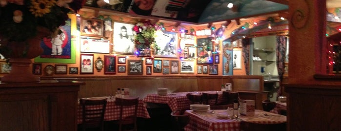 Buca di Beppo Italian Restaurant is one of Favorite Restaurants in Tampa Bay.