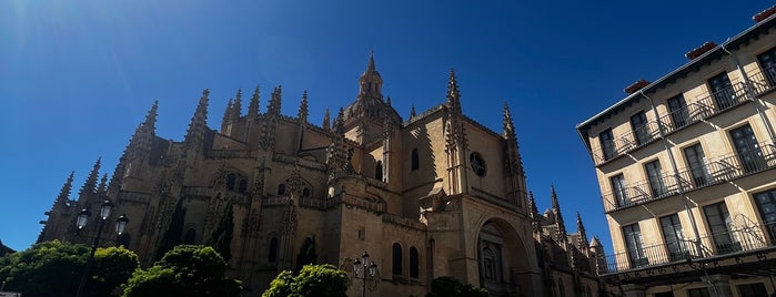 Catedral de Segovia is one of Jul'17.