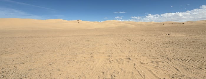 Imperial Sand Dunes is one of California 2.