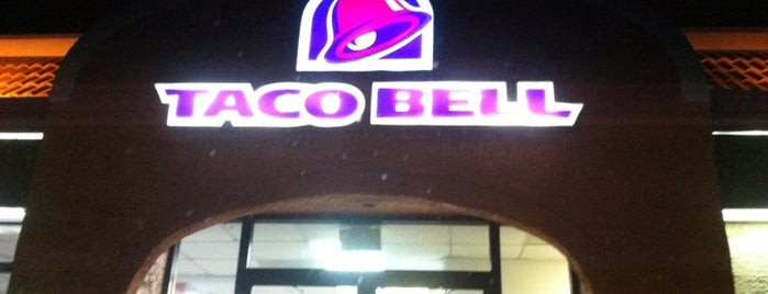 Taco Bell is one of Tracy's Saved Places.