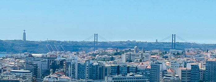 24th Floor Club Lounge - Sheraton Lisboa Hotel And Spa is one of Lisbon.