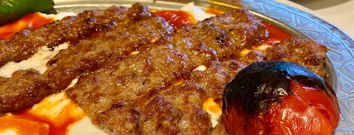 Hamdi Restaurant is one of Miraç'ın Beğendiği Mekanlar.