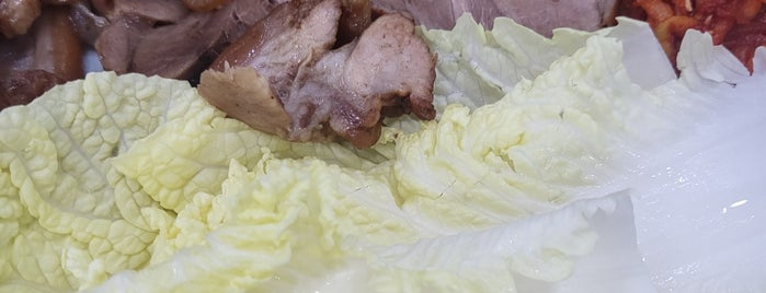 전통궁중칼국수 is one of 부여 공주 맛집.