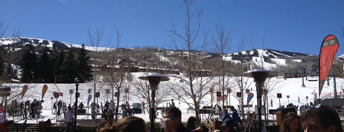 Sneaky's Tavern is one of Snowmass 101.