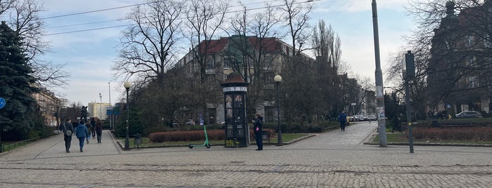 Plac Grunwaldzki is one of Szczecin.