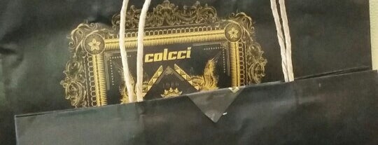 Colcci is one of Shopping Mueller.