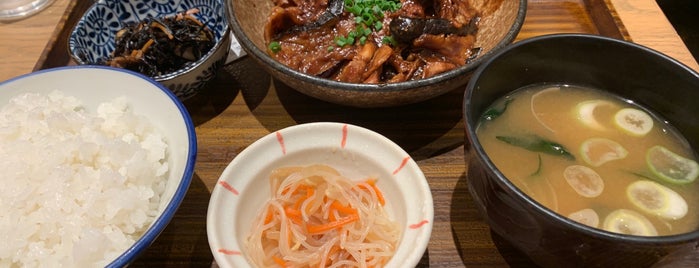 土鍋炊ごはん なかよし is one of Lunch time for working 3.