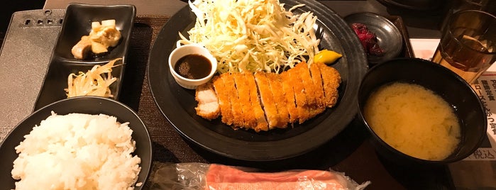 三崎直送・朝〆旬魚 京の夢や 新宿東口店 is one of Shinjuku 2-3 chome 45分 under ¥1000 lunch.