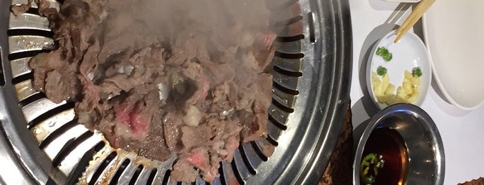 Gangnam Korean BBQ is one of Locais salvos de KENDRICK.