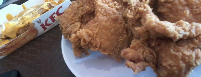 KFC Taman Sentosa is one of Orte, die ꌅꁲꉣꂑꌚꁴꁲ꒒ gefallen.