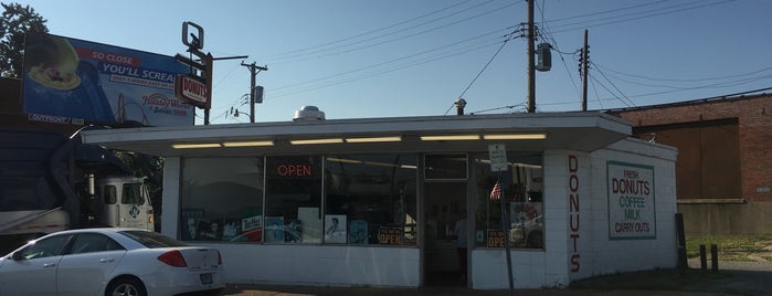 O' Fashion Donuts is one of Food - Bakery.