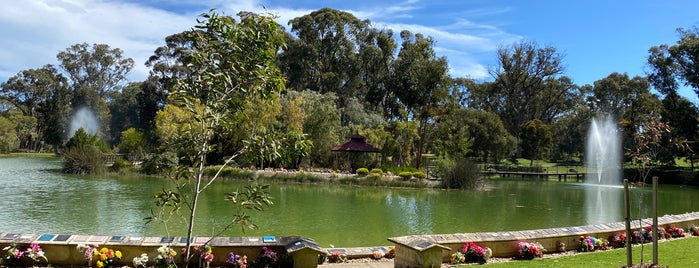 Pinnaroo Valley Memorial Park is one of Perth.