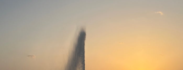 King Fahd Fountain is one of Locais curtidos por Ahmad🌵.